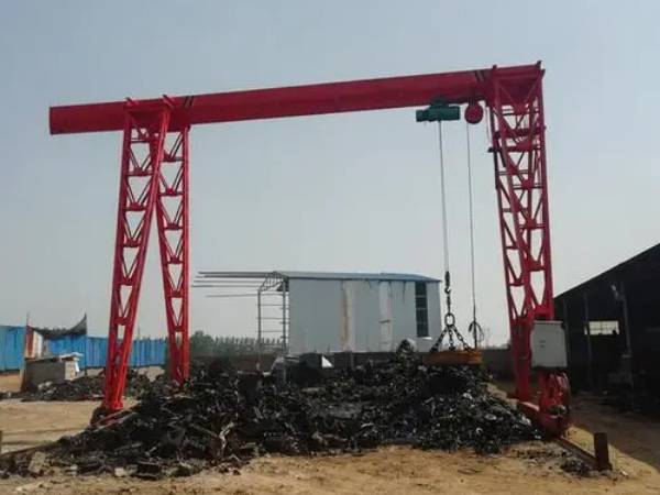 龍門吊作業(yè)中如何防止高處墜落事故？